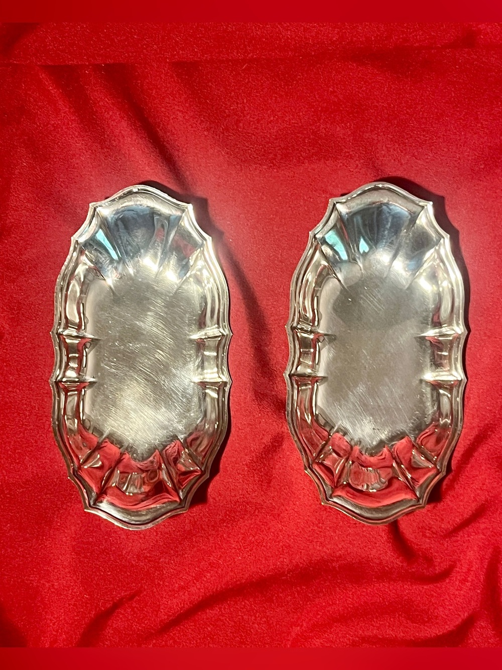 Pair of Small Silver Plated Chippendale-style Small Dishes